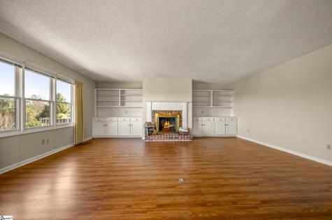 77 Chestnut Street Tryon NC 28782