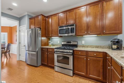 46 Barnwood Circle Greenville SC 29607