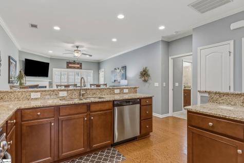46 Barnwood Circle Greenville SC 29607