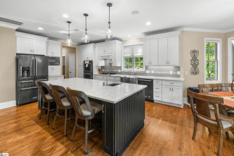 700 Lakestream Court Seneca SC 29672