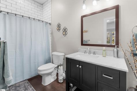 700 Lakestream Court Seneca SC 29672