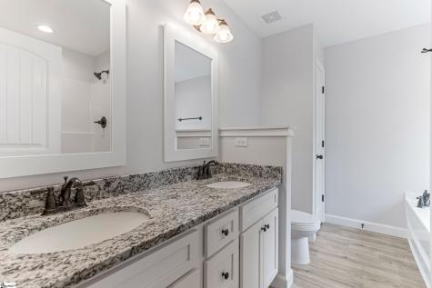 402 Bud Farmer Place Inman SC 29349
