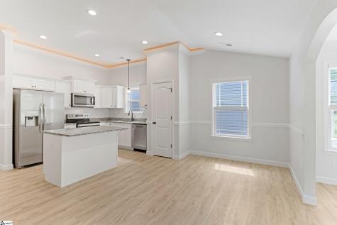 402 Bud Farmer Place Inman SC 29349