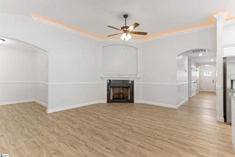 402 Bud Farmer Place Inman SC 29349
