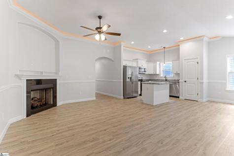 402 Bud Farmer Place Inman SC 29349