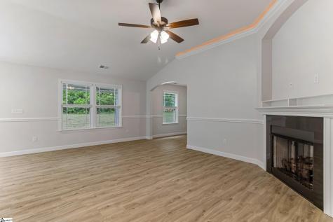 402 Bud Farmer Place Inman SC 29349