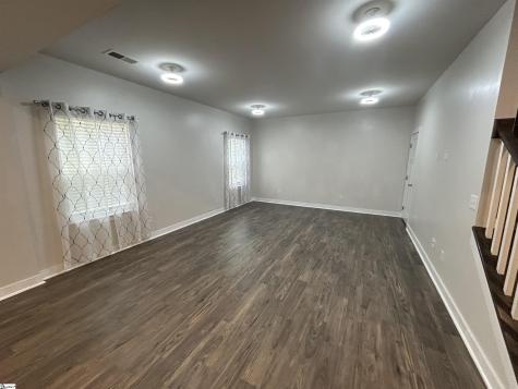 112 Henley Court Easley SC 29642