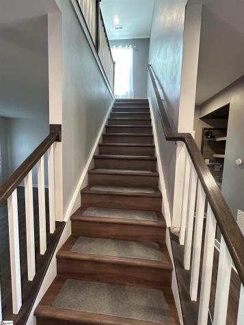 112 Henley Court Easley SC 29642