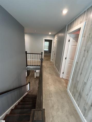 112 Henley Court Easley SC 29642