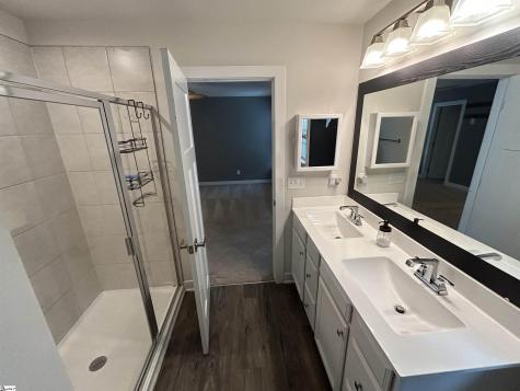 112 Henley Court Easley SC 29642