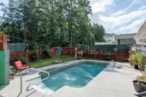 112 Henley Court Easley SC 29642