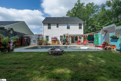 112 Henley Court Easley SC 29642