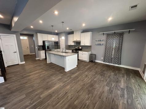 112 Henley Court Easley SC 29642