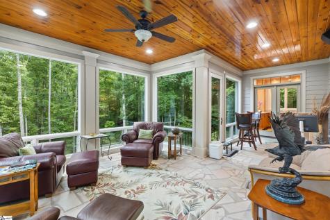 2 Brown Deer Trail Travelers Rest SC 29690