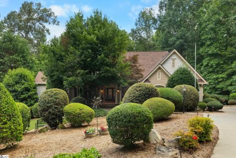 2 Brown Deer Trail Travelers Rest SC 29690
