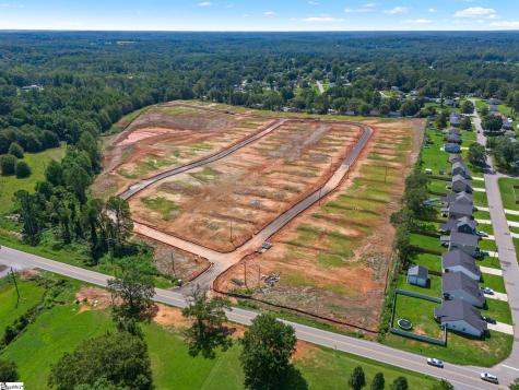 136 Cedar Shoals Court Easley SC 29640