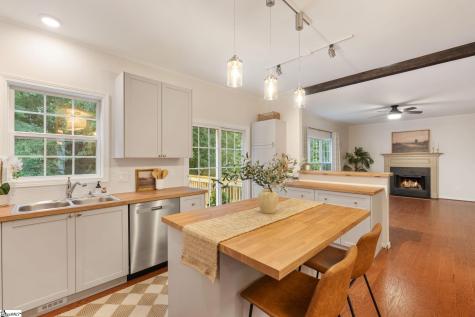909 Morning Mist Lane Simpsonville SC 29680