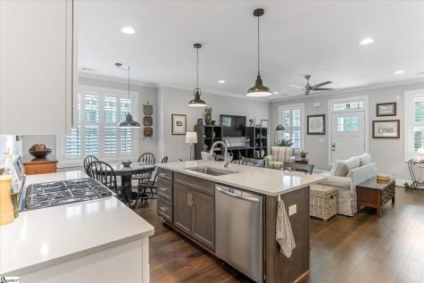 27 Center Street Travelers Rest SC 29690