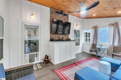 27 Richland Creek Drive Greenville SC 29609