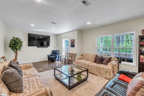 27 Richland Creek Drive Greenville SC 29609