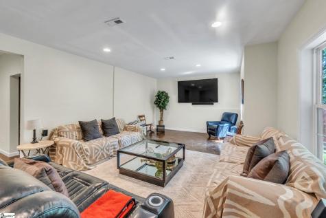 27 Richland Creek Drive Greenville SC 29609