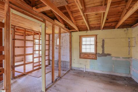 303 N Norris Drive Norris SC 29667
