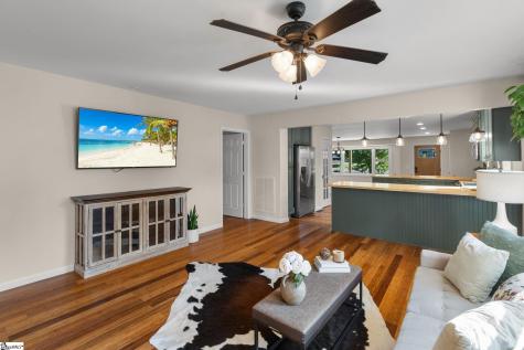 112 Hilltop Drive Travelers Rest SC 29690
