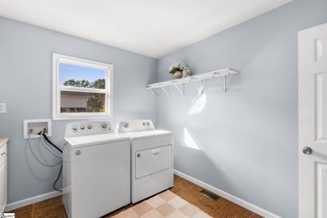 112 Hilltop Drive Travelers Rest SC 29690