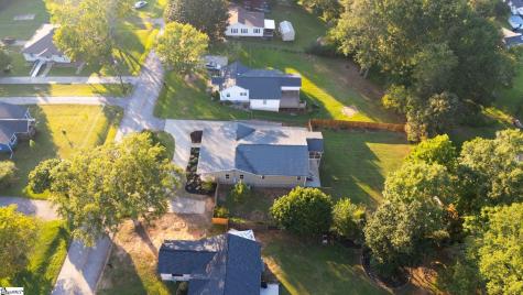 112 Hilltop Drive Travelers Rest SC 29690
