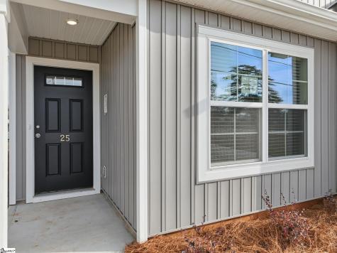 25 New Dunham Bridge Road Greenville SC 29611