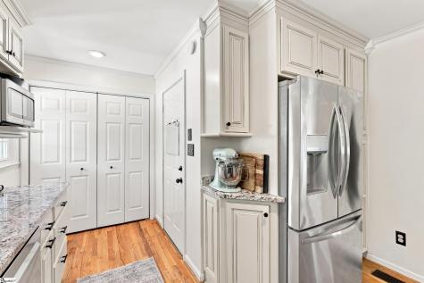 24 Spring Forest Road Greenville SC 29615