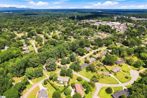 24 Spring Forest Road Greenville SC 29615