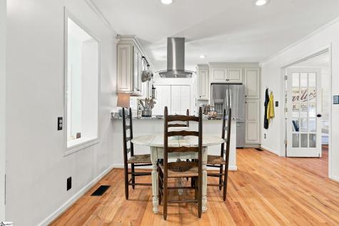 24 Spring Forest Road Greenville SC 29615