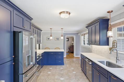 17 Inglewood Drive Greenville SC 29609