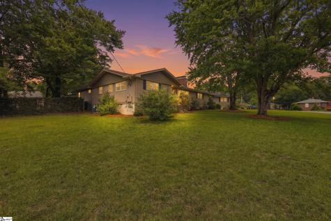 17 Inglewood Drive Greenville SC 29609