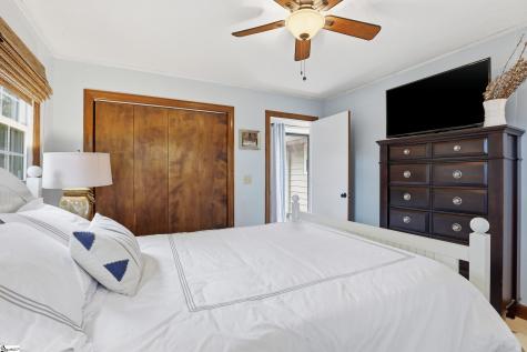 17 Inglewood Drive Greenville SC 29609