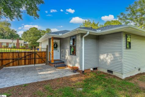 22 Gurley Avenue Greenville SC 29605