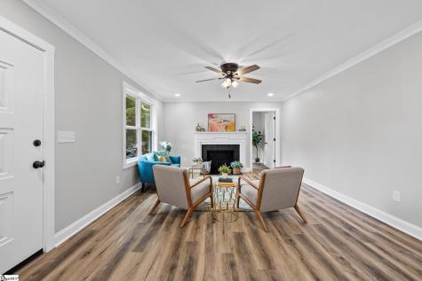 22 Gurley Avenue Greenville SC 29605