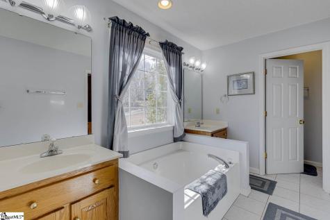 148 Browning Heights Way Central SC 29630