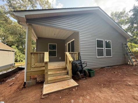 26 Pacific Avenue Greenville SC 29605