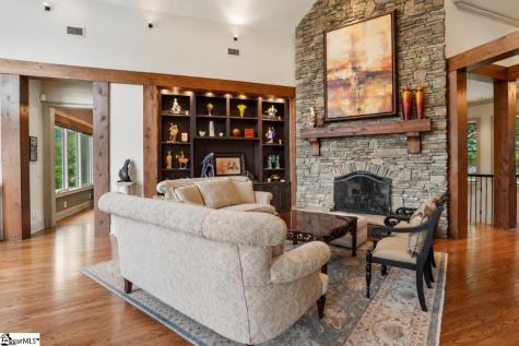 817 Mountain Summit Road Travelers Rest SC 29690