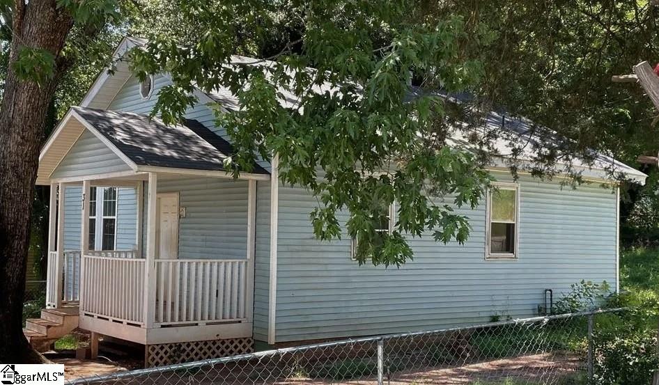 31 Sirrine Street Seneca SC 29678