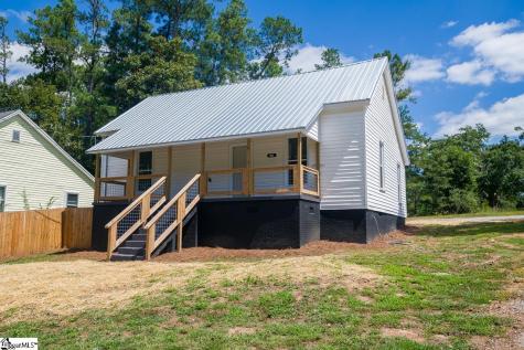 400 N Bell Street Extension Clinton SC 29325