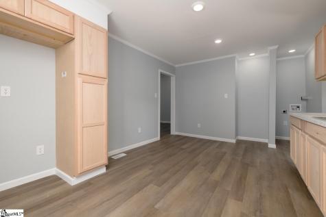 400 N Bell Street Extension Clinton SC 29325