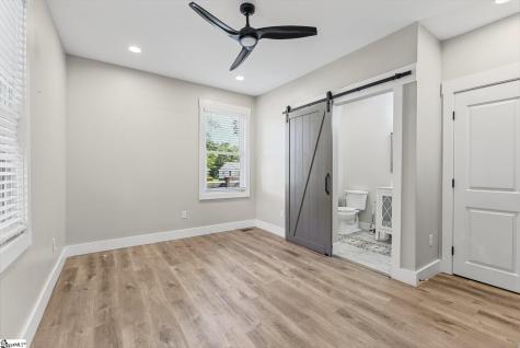 37 Ross Street Greenville SC 29611