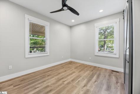37 Ross Street Greenville SC 29611