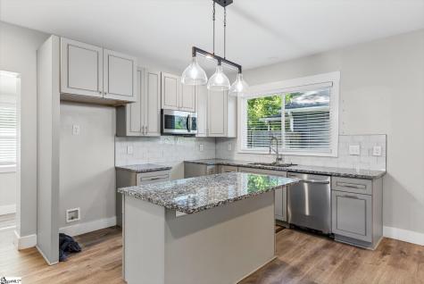 37 Ross Street Greenville SC 29611