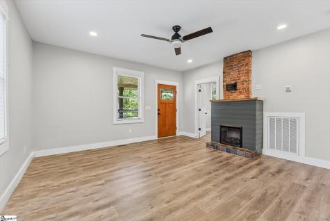 37 Ross Street Greenville SC 29611