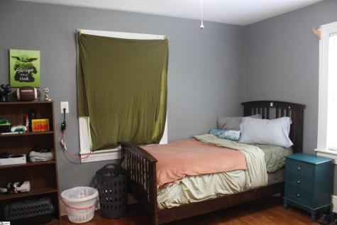 109 S Greenwood Avenue Ware Shoals SC 29692