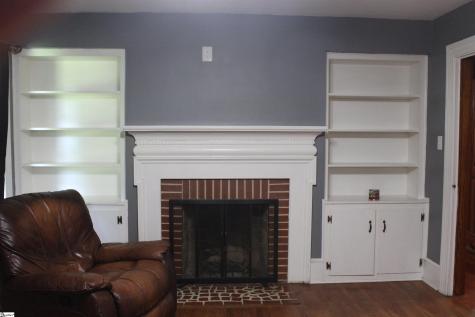 109 S Greenwood Avenue Ware Shoals SC 29692
